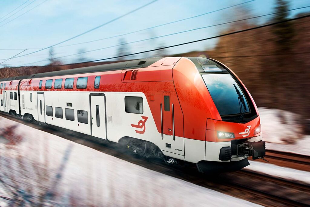 Det nya tåget ER-1 i TiB:s färger